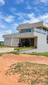 Casa de Condomínio com 3 Quartos à venda, 340m² no Terras de Santa Cristina XIII Setor Iate, Paranapanema