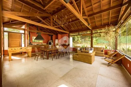 Casa com 7 Quartos à venda, 633m² no Itaipava, Petrópolis