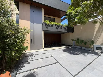 Casa de Condomínio com 5 Quartos à venda, 700m² no Patamares, Salvador