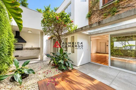 Casa com 2 Quartos para alugar, 173m² no Jardim Paulistano, São Paulo
