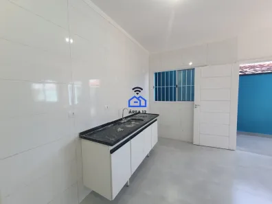 Casa com 2 Quartos para alugar, 80m² no Massaguaçu, Caraguatatuba