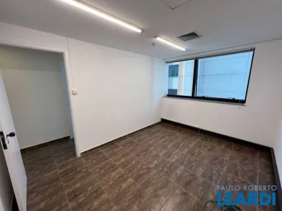 Sala Comercial à venda, 42m² no Consolação, São Paulo