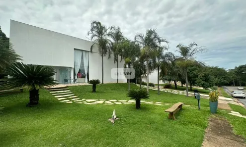 Sobrado com 3 Quartos para alugar, 372m² no Residencial Aldeia do Vale, Goiânia