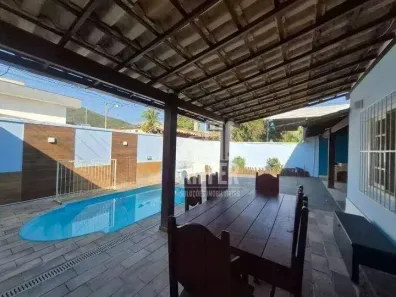 Casa com 4 Quartos à venda, 180m² no Piratininga, Niterói