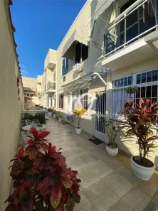 Sobrado com 2 Quartos à venda, 53m² no Vicente de Carvalho, Rio de Janeiro