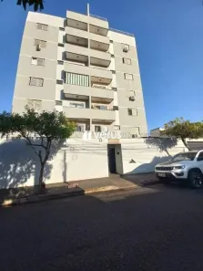 Apartamento com 2 Quartos para alugar, 72m² no Saraiva, Uberlândia
