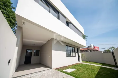 Sobrado com 3 Quartos à venda, 163m² no Santa Felicidade, Curitiba