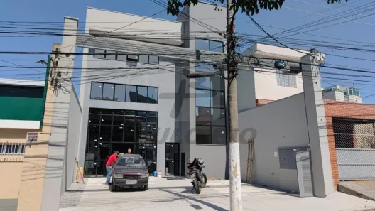 Galpão/Depósito/Armazém para alugar, 425m² no Jardim do Mar, São Bernardo do Campo