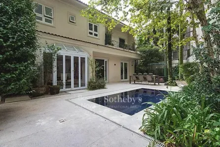 Casa com 5 Quartos para alugar, 722m² no Jardim Guedala, São Paulo