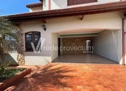 Sobrado com 3 Quartos à venda, 241m² no Jardim Pinheiros, Valinhos