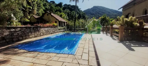 Casa com 5 Quartos à venda, 400m² no Carlos Guinle, Teresópolis