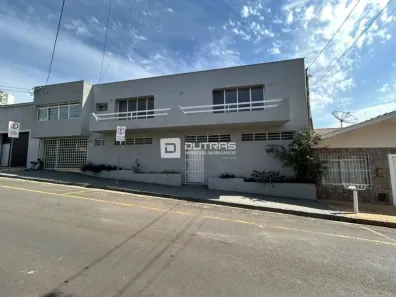 Prédio Comercial para alugar, 902m² no Alemães, Piracicaba