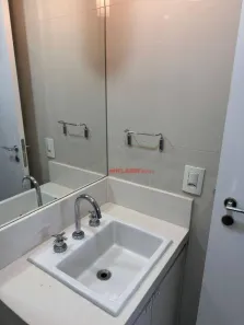 Apartamento com 2 Quartos para alugar, 74m² no Aclimação, São Paulo