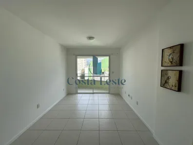 Apartamento com 2 Quartos para alugar, 72m² no Itacorubi, Florianópolis