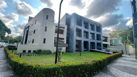 Sala Comercial para alugar, 90m² no Graças, Recife