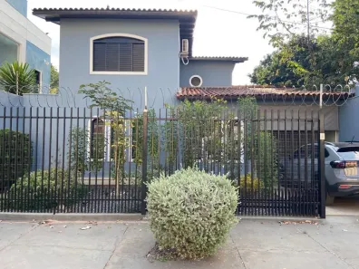 Casa com 3 Quartos à venda, 250m² no Jardim Shangri-Lá, Cuiabá