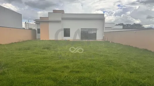 Casa com 2 Quartos à venda, 74m² no , Holambra