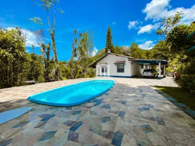Casa com 4 Quartos à venda, 280m² no Parque do Ingá, Teresópolis