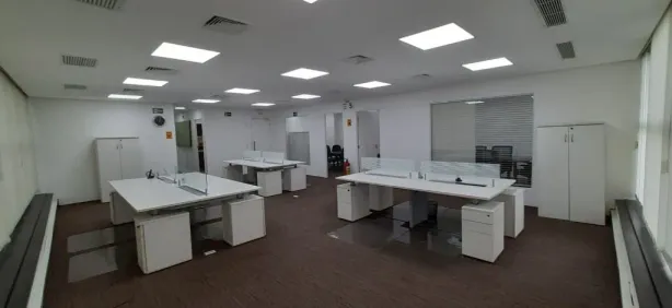 Sala Comercial para alugar, 162m² no Vila Olímpia, São Paulo