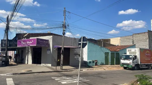 Imóvel Comercial com 4 Quartos à venda, 535m² no Jardim Nova Era, Aparecida de Goiânia