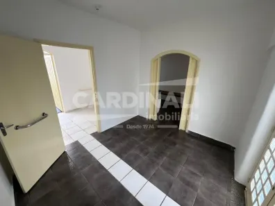 Prédio Comercial para alugar, 130m² no Vila Seixas, Ribeirão Preto