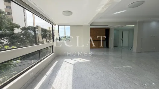Apartamento com 3 Quartos para alugar, 242m² no Moema, São Paulo