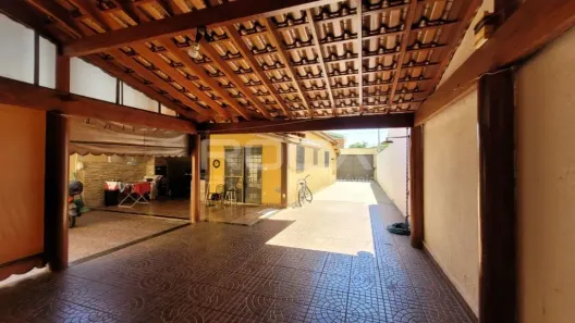Casa com 2 Quartos à venda, 112m² no Vila Tibério, Ribeirão Preto