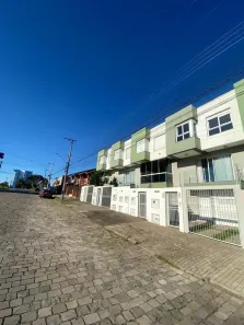 Sobrado com 3 Quartos à venda, 133m² no Planalto, Caxias do Sul