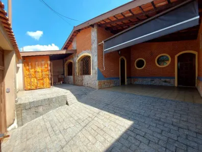 Casa com 3 Quartos à venda, 182m² no Vila de Vecchi, Jundiaí