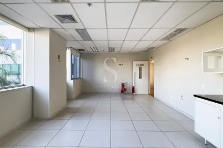 Sala Comercial à venda, 457m² no Vila Cordeiro, São Paulo