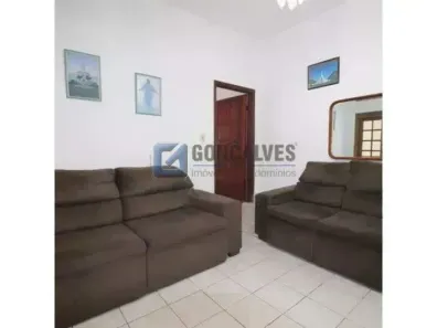 Sobrado com 5 Quartos para alugar, 227m² no Vila Alzira, Santo André