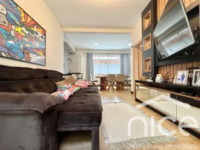 Casa com 4 Quartos para alugar, 200m² no Cabeçudas, Itajaí