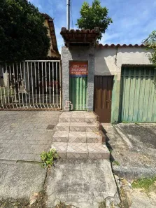 Casa com 2 Quartos para alugar, 76m² no Araguaia, Belo Horizonte