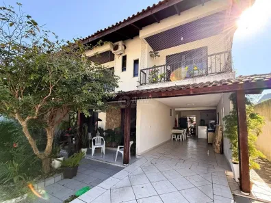 Casa com 3 Quartos à venda, 130m² no Nações, Balneário Camboriú