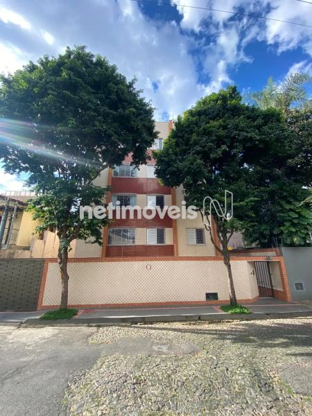 Apartamento com 3 quartos — Prado, Belo Horizonte