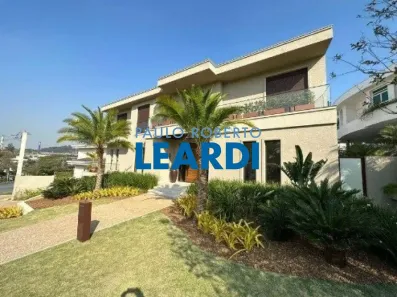 Casa de Condomínio com 4 Quartos à venda, 870m² no Alphaville Residencial Zero, Barueri