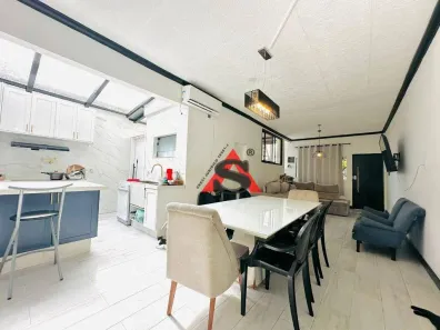 Sobrado com 3 Quartos à venda, 179m² no Vila Firmiano Pinto, São Paulo