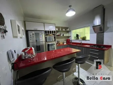 Sobrado com 4 Quartos à venda, 250m² no Vila Carrão, São Paulo