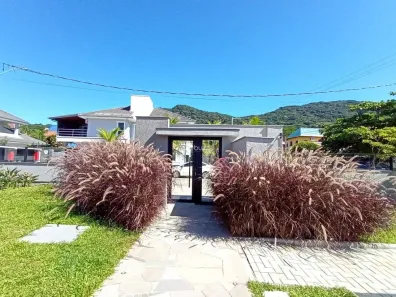 Apartamento com 2 Quartos para alugar, 90m² no Lagoa da Conceição, Florianópolis
