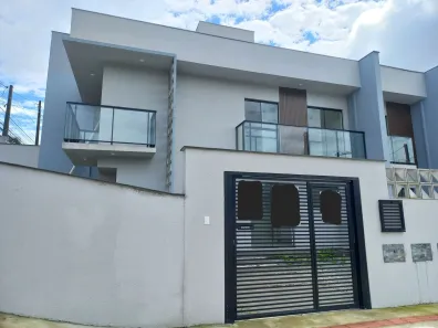 Sobrado com 2 Quartos à venda, 80m² no Floresta, Joinville