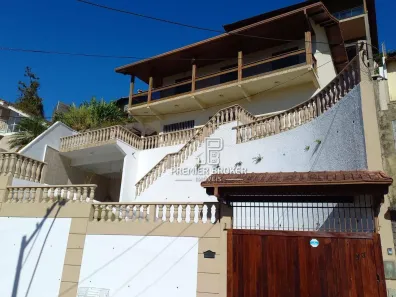 Casa com 4 Quartos à venda, 200m² no Panorama, Teresópolis