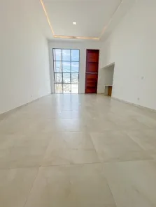 Casa com 3 Quartos para alugar, 210m² no Lagoa, Macaé