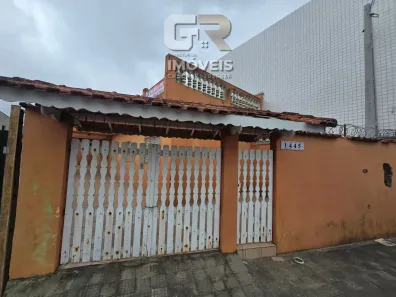 Casa com 2 Quartos para alugar, 250m² no Centro, Itanhaém