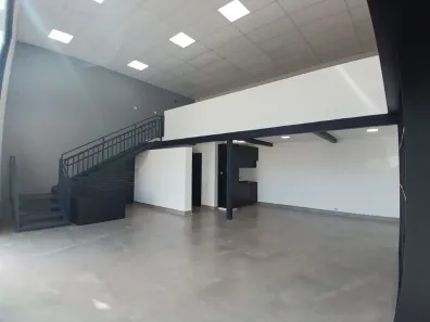 Ponto Comercial para alugar, 102m² no Vila Amorim, Americana