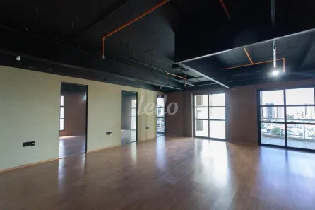 Sala Comercial para alugar, 160m² no Vila Cordeiro, São Paulo