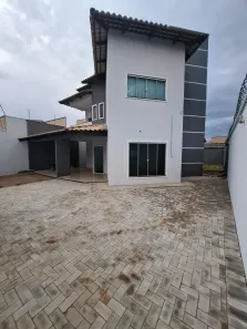 Casa com 4 Quartos à venda, 228m² no Plano Diretor Sul, Palmas