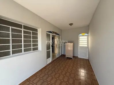Casa com 4 Quartos para alugar, 140m² no Aparecida, Bragança Paulista