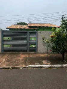 Casa com 2 Quartos à venda, 93m² no Vila Palmira, Campo Grande