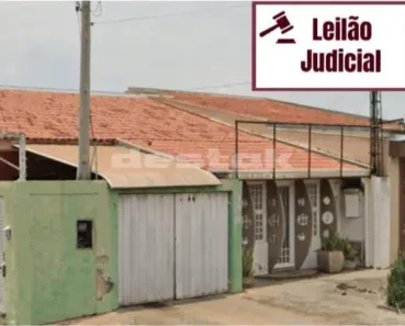 Casa com 2 Quartos à venda, 250m² no Marília, Marília