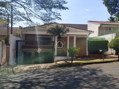Casa com 3 Quartos à venda, 217m² no Monte Castelo, Campo Grande